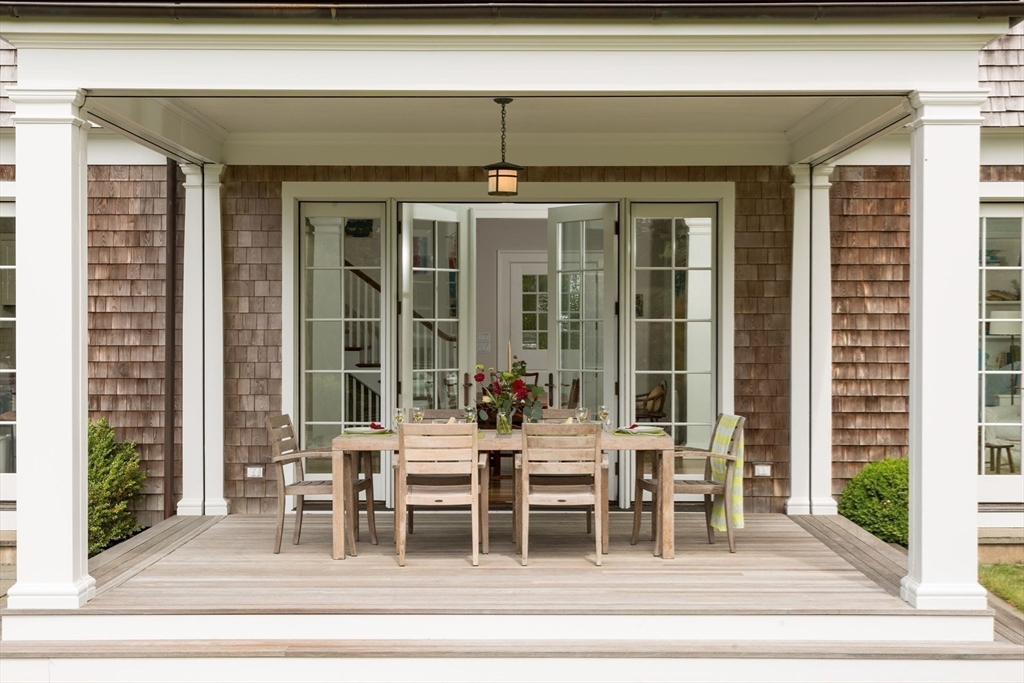 Barnstable, Massachusetts 02655, United States, 4 Bedrooms Bedrooms, ,5 BathroomsBathrooms,Residential,Active,185859