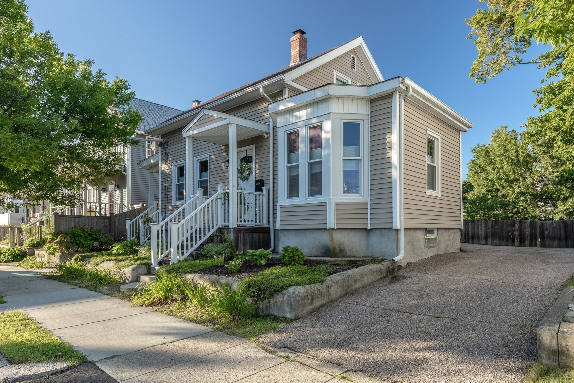 58 Russell Ave, East Providence, RI Photo #5