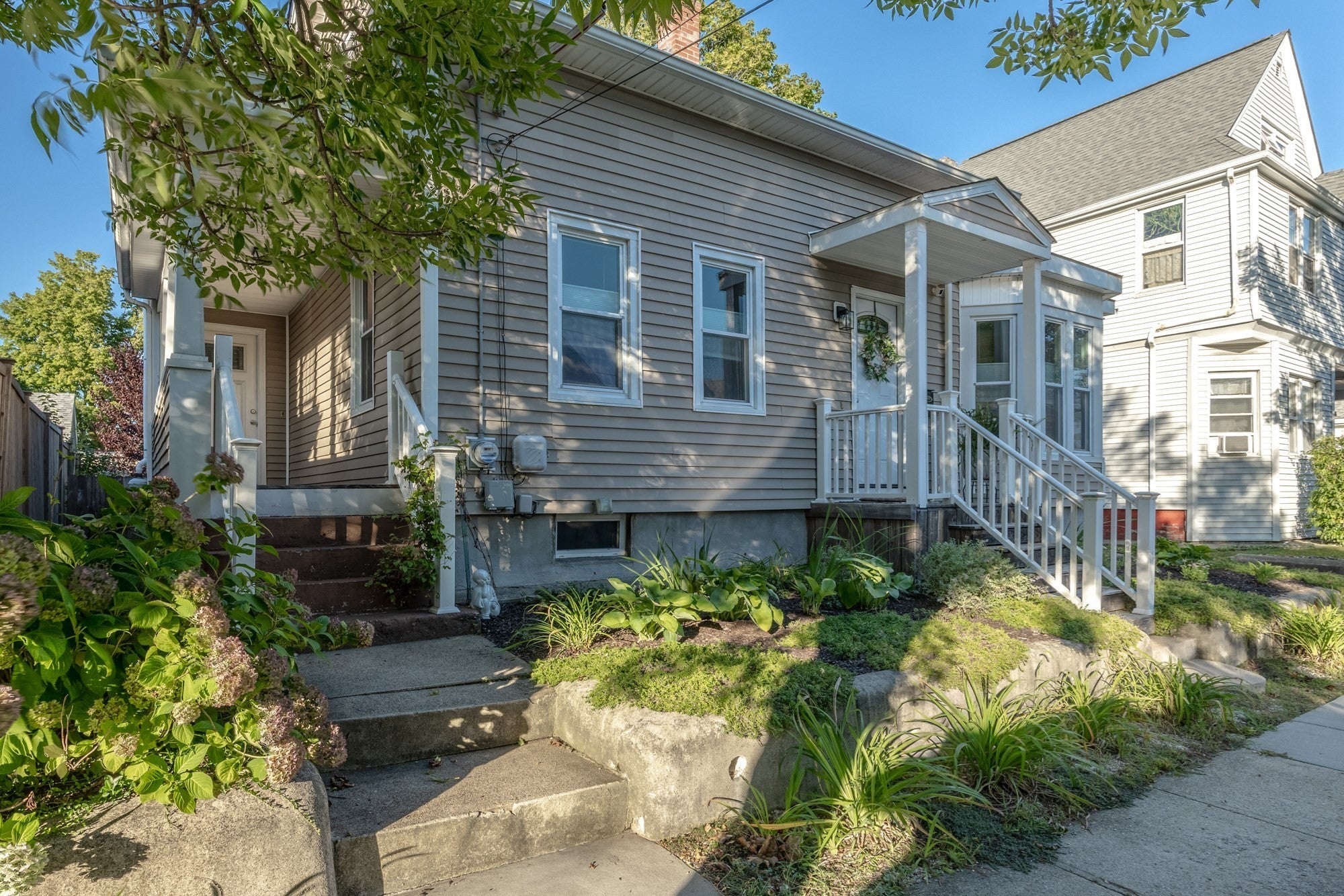 58 Russell Ave, East Providence, RI Photo #4