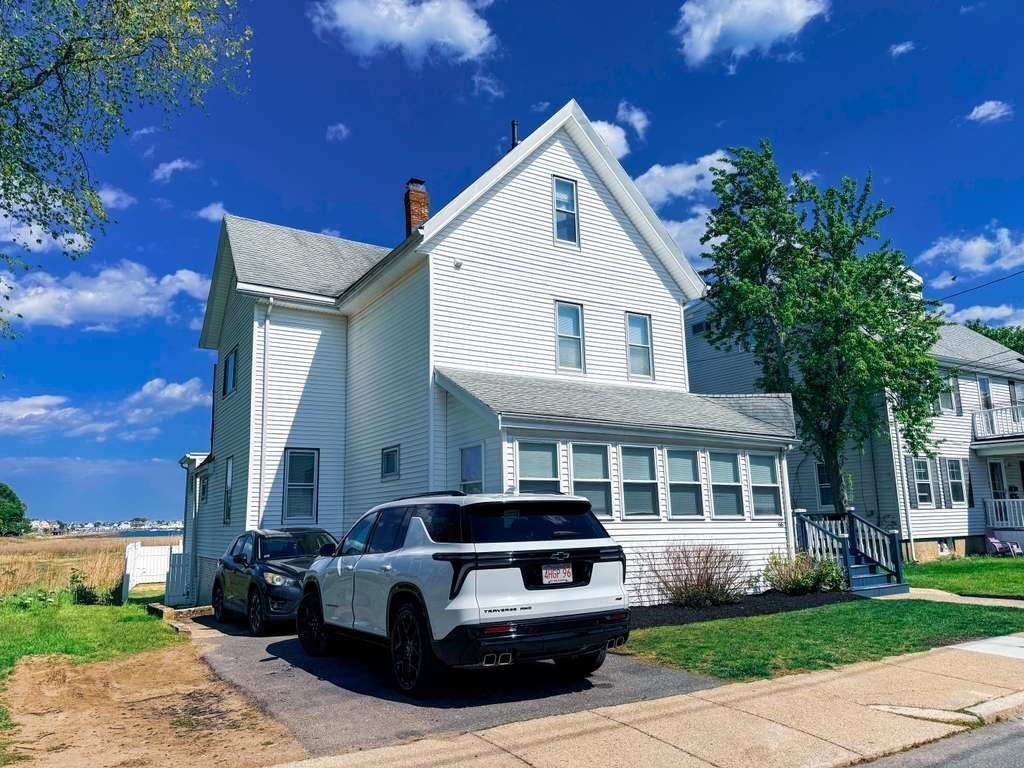 66 Sunnyside Ave