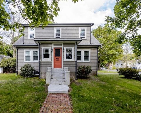 327 High St . Randolph MA 02368
