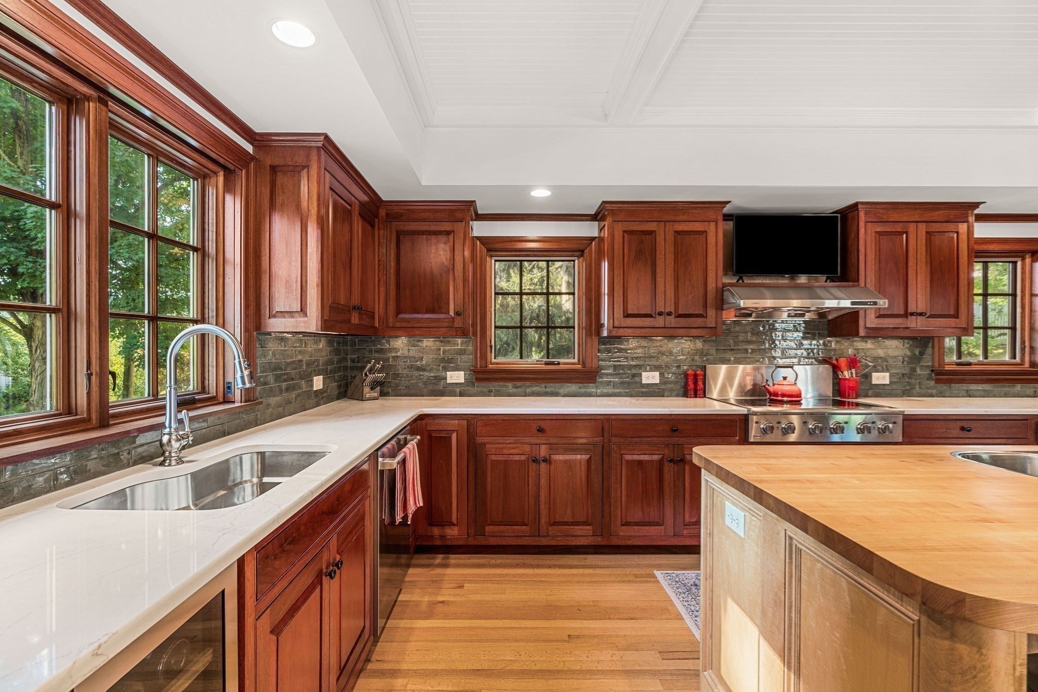 5 Willowdale Rd, Winchester, MA Photo #14