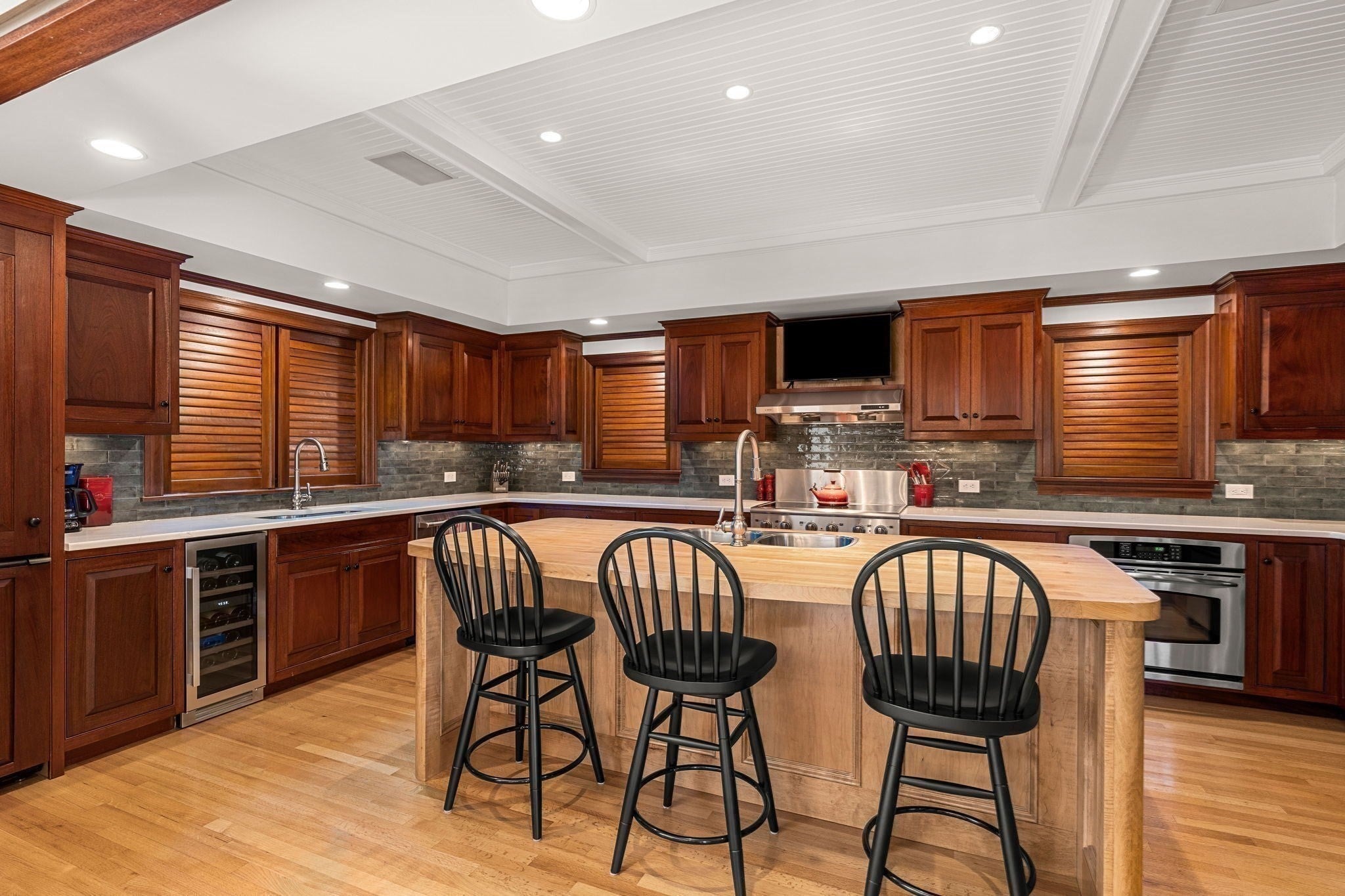5 Willowdale Rd, Winchester, MA Photo #9
