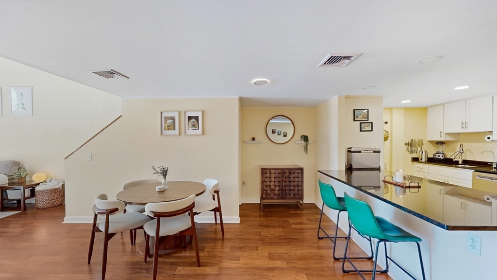 96 Old Colony Ave 212