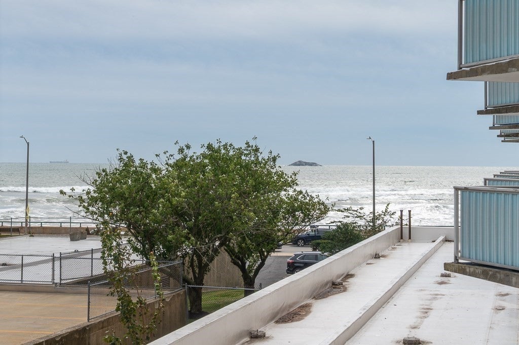 300 Lynn Shore Dr #307, Lynn, MA, 300 Lynn Shore Dr #307, Lynn, MA Photo #10