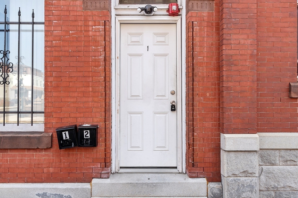 104 Pleasant St