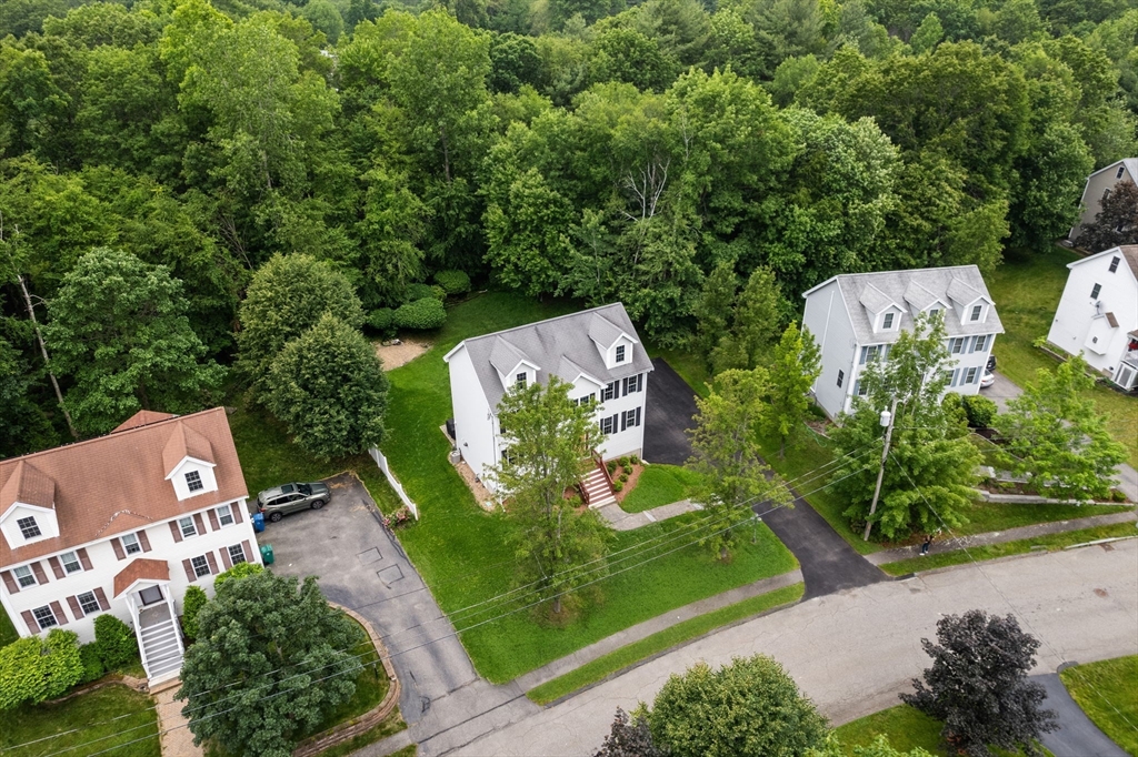 7 Suzannah Rd