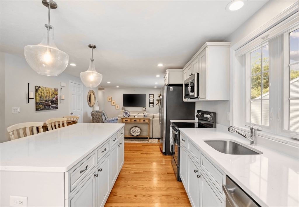 9 Blissful Meadow Dr 9