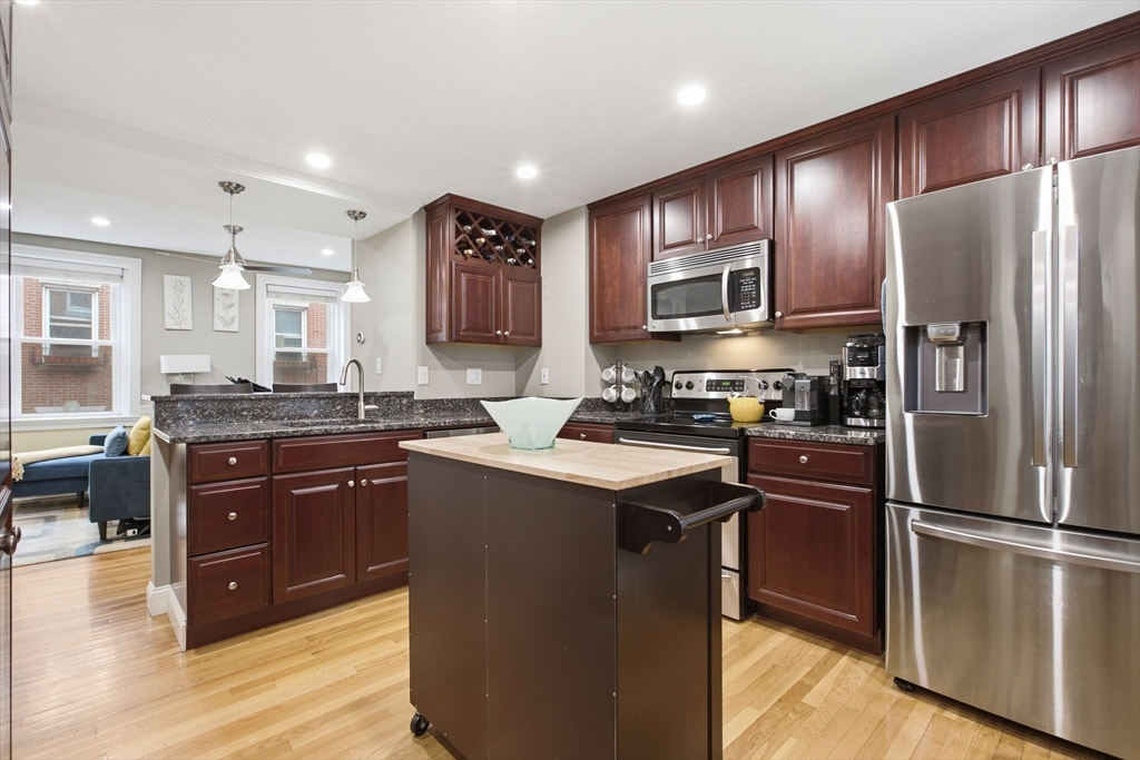 34 Clark St 5