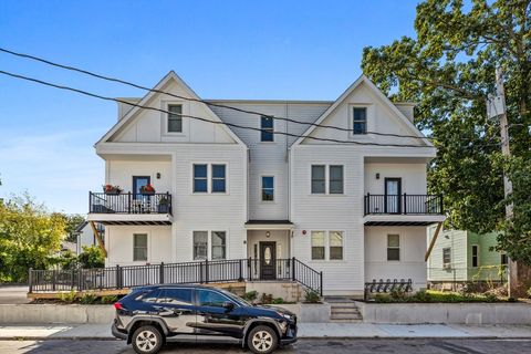 Photo of 8 Oakhurst Street #4, Boston, MA 02124 (MLS # 73444788)