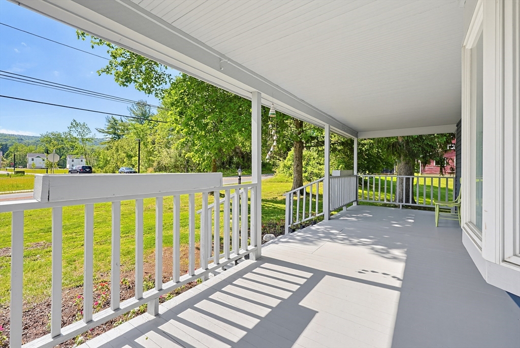 386 North Plain Rd
