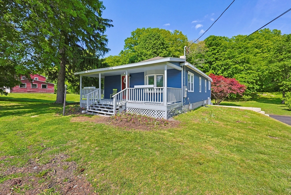 386 North Plain Rd