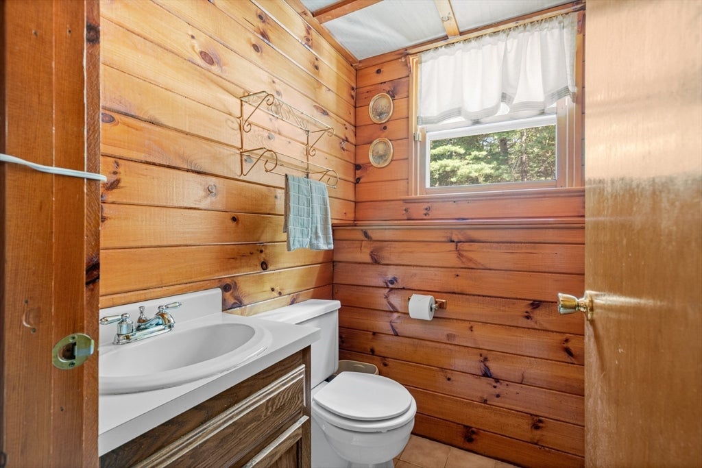 49 Forest St, Carver, MA, 49 Forest St, Carver, MA Photo #18