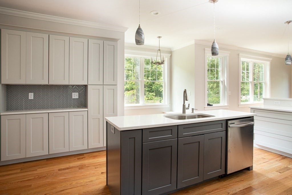7 Julia Lane, Freetown, MA, 7 Julia Lane, Freetown, MA Photo #5