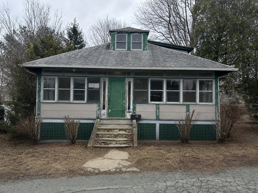 15 Conway St, Beverly, MA Photo #1