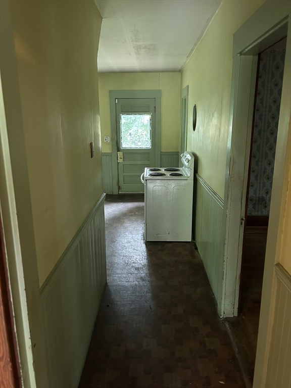 15 Conway St, Beverly, MA Photo #11