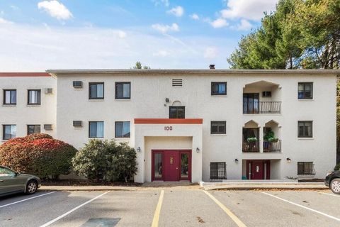 100 Fellsview Ter 106 Stoneham MA 02180
