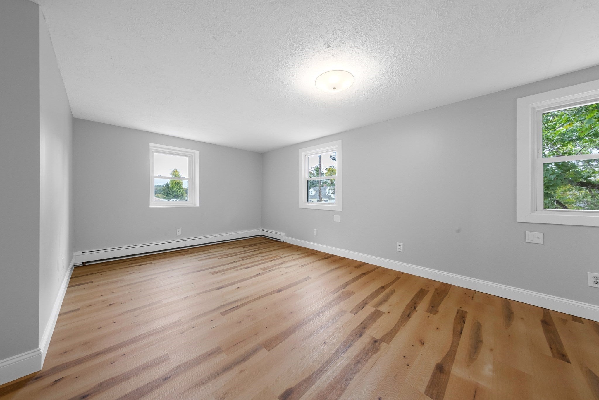 48 Sunset Drive, Northbridge, MA Photo #25