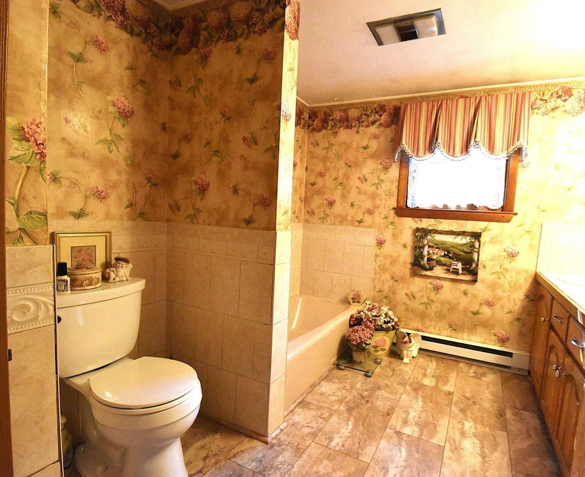 17 Wedgewood Ln, Millbury, MA, 17 Wedgewood Ln, Millbury, MA Photo #24