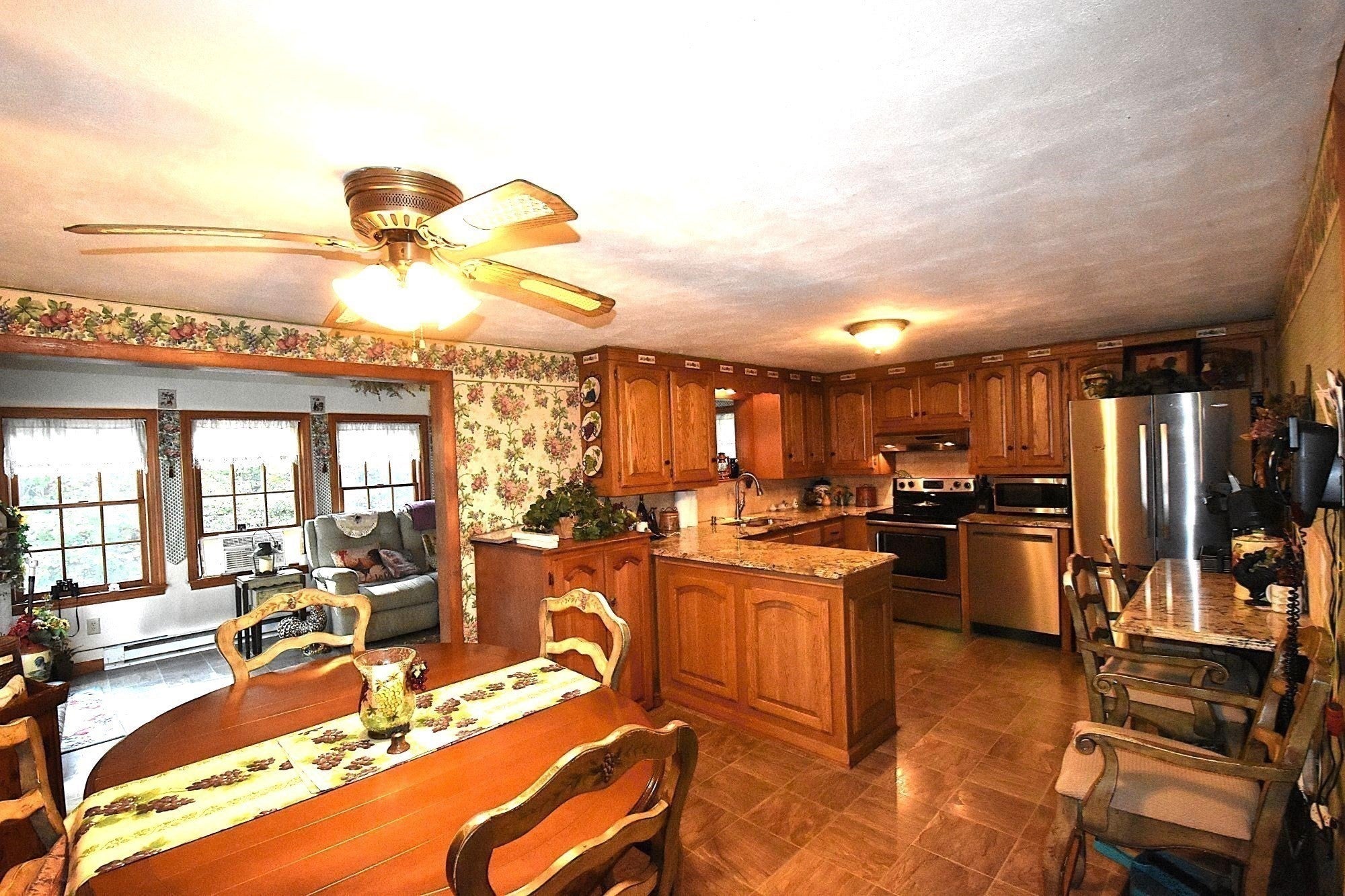 17 Wedgewood Ln, Millbury, MA, 17 Wedgewood Ln, Millbury, MA Photo #13