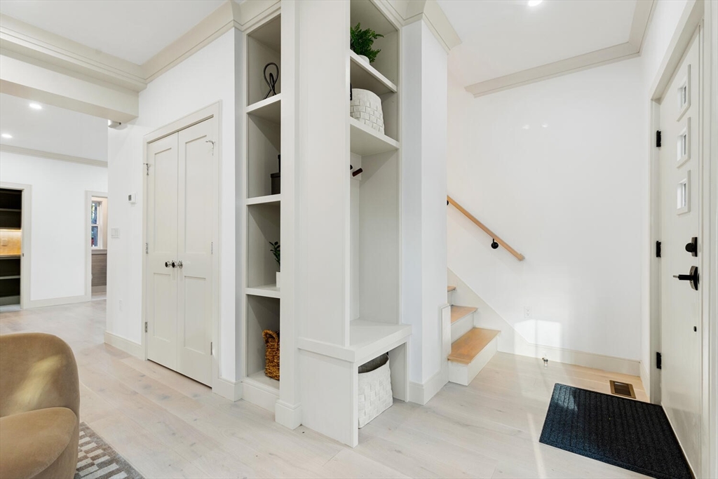 13 Morgan St
