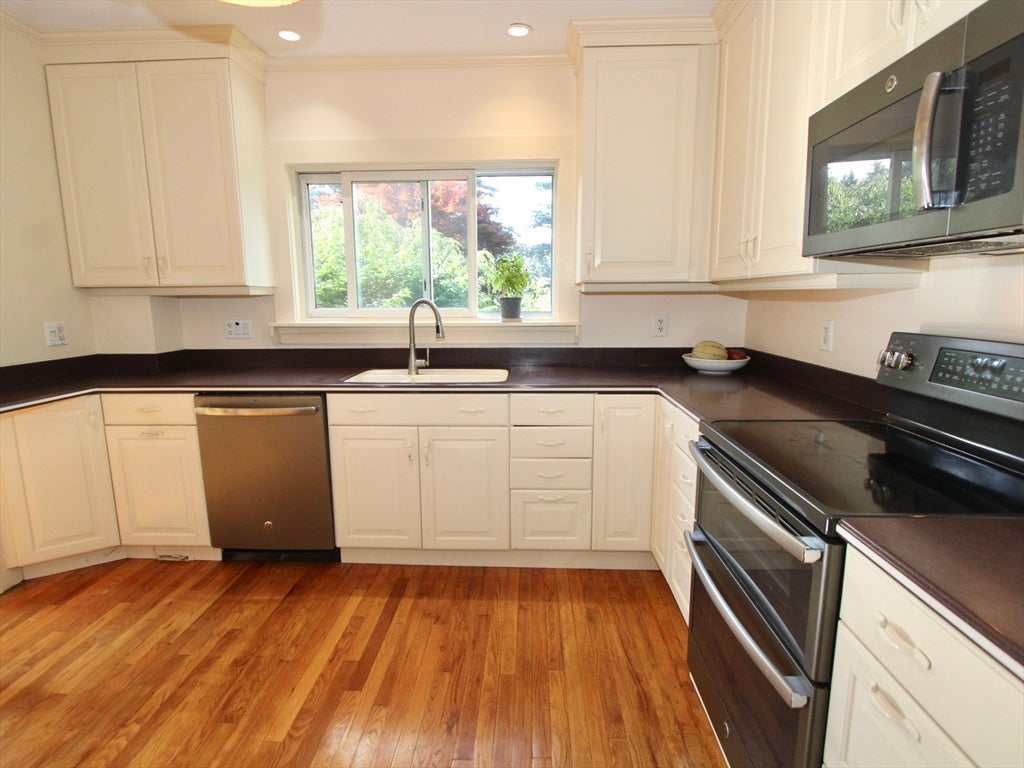 85 Bailey Rd, Holden, MA, 85 Bailey Rd, Holden, MA Photo #6