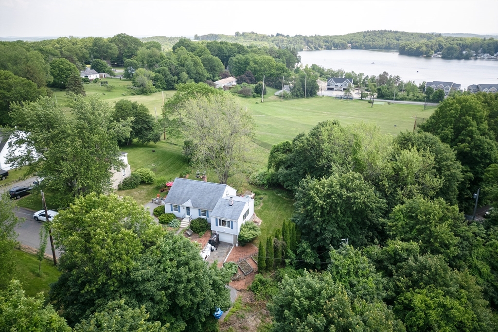 Lunenburg, Massachusetts 01462, United States, 3 Bedrooms Bedrooms, ,1 BathroomBathrooms,Residential,Pending,148193