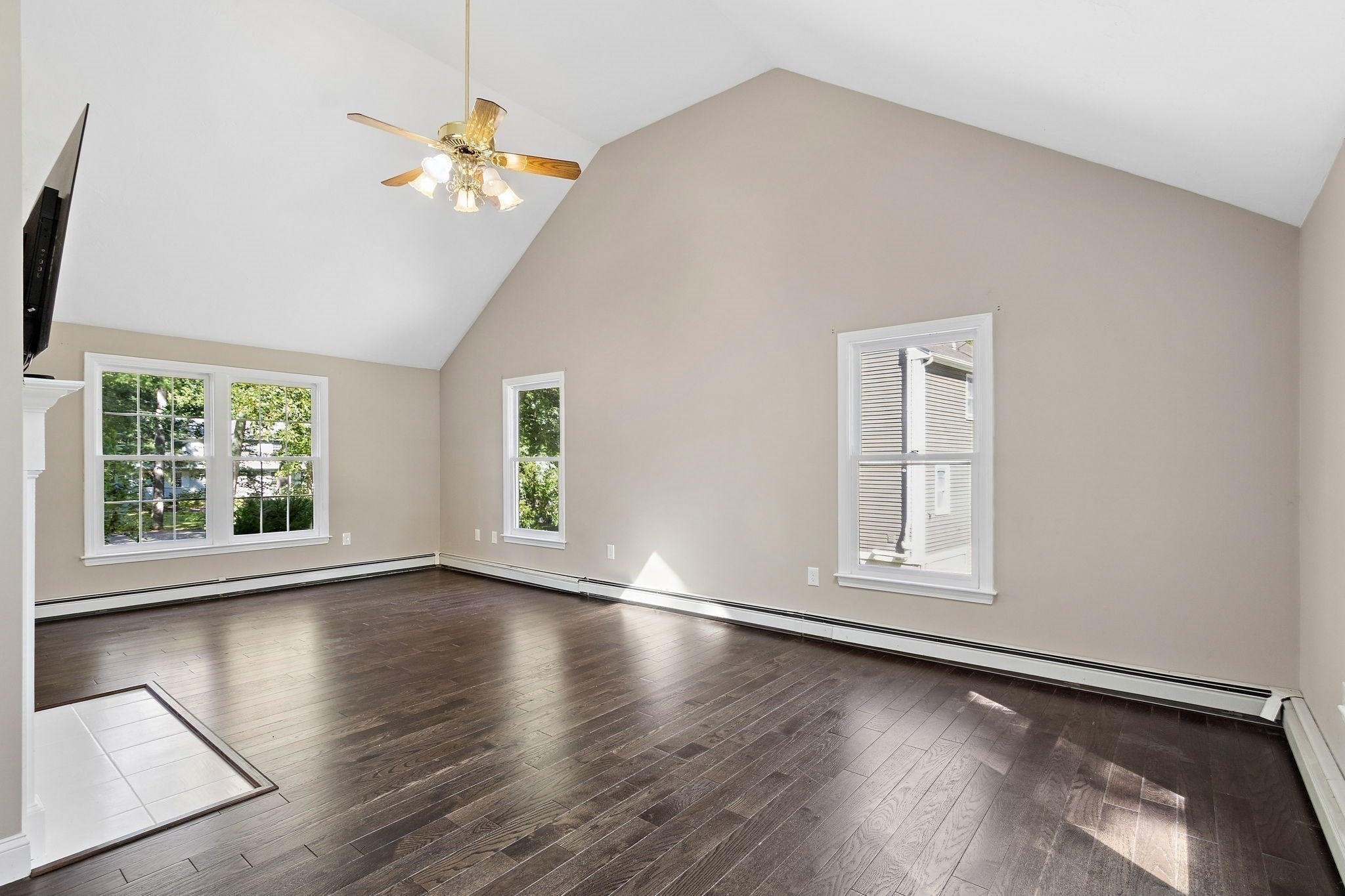 23 Oak St, Medway, MA, 23 Oak St, Medway, MA Photo #11