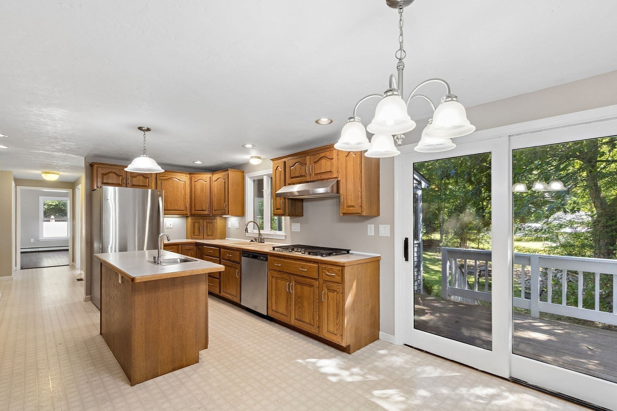 23 Oak St, Medway, MA, 23 Oak St, Medway, MA Photo #19