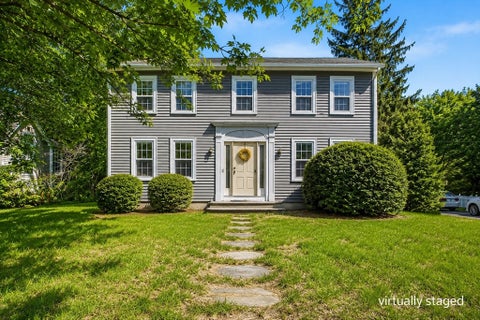 Photo of 5 Pleasant St, Upton, MA 01568 (MLS # 73530168)