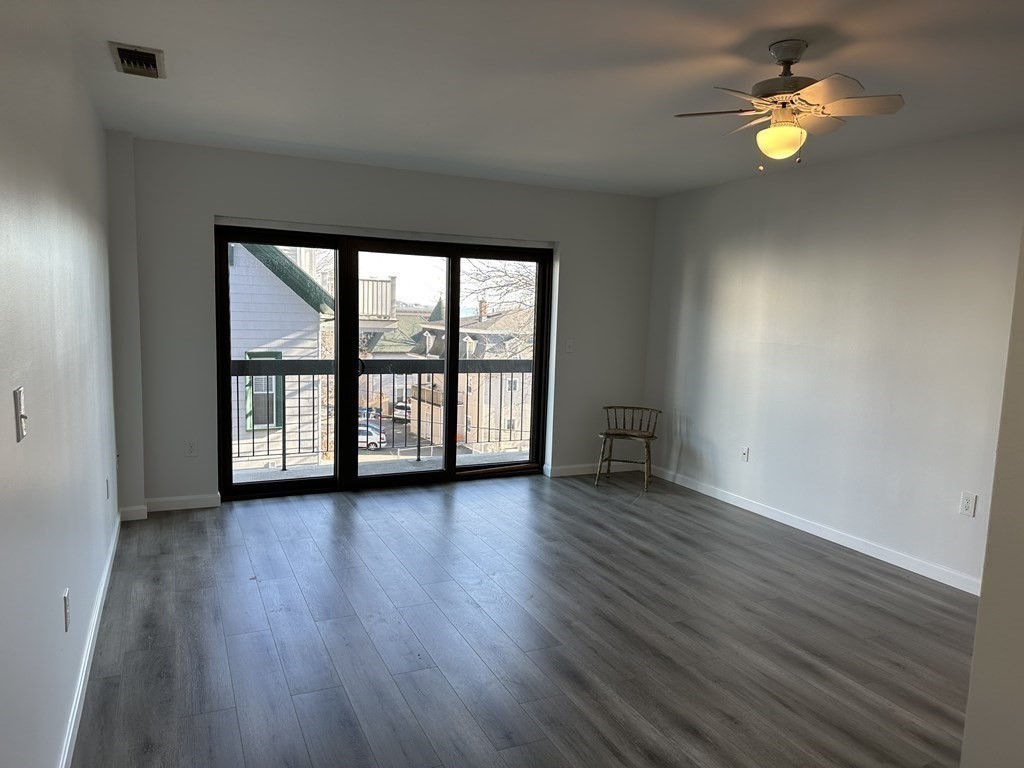 12 Chancery Ct 205