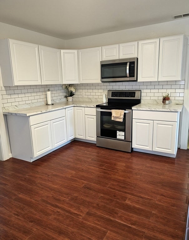 15 Dinsmore Street, Lowell, MA Photo #8