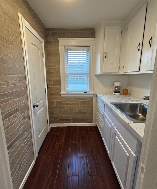 15 Dinsmore Street, Lowell, MA Photo #10