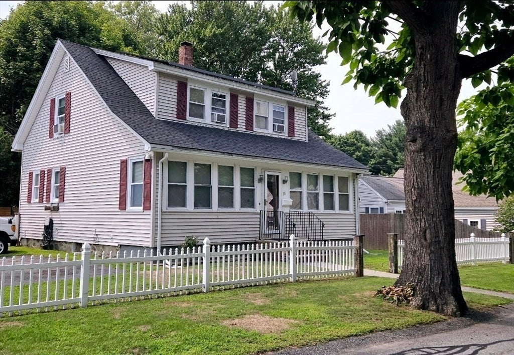 15 Dinsmore Street, Lowell, MA Photo #2
