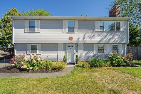 27 Plant Rd Waltham MA 02451