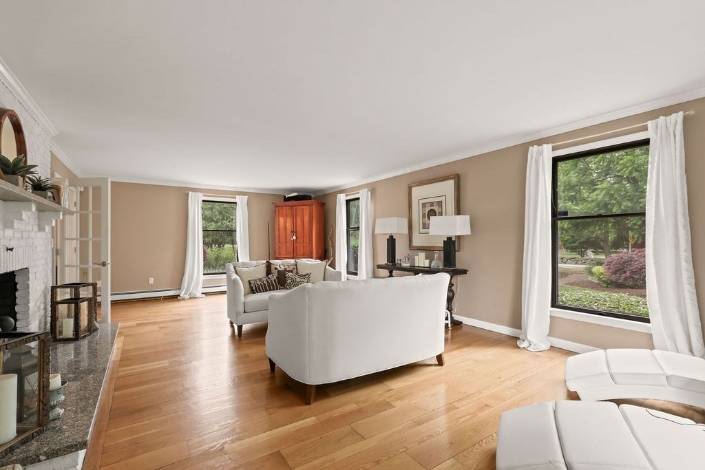 128 Converse  Rd