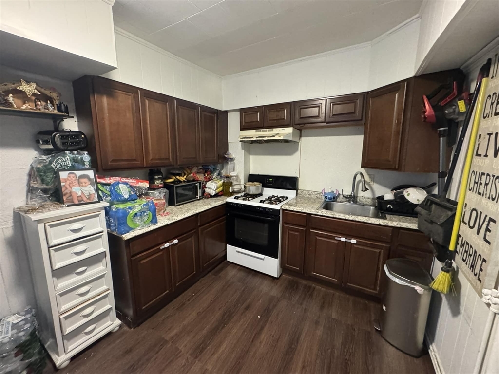 205 Endicott St 2