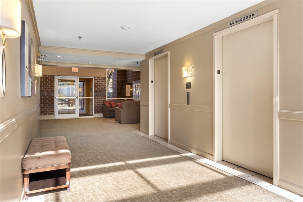 1 Watermill Pl 304