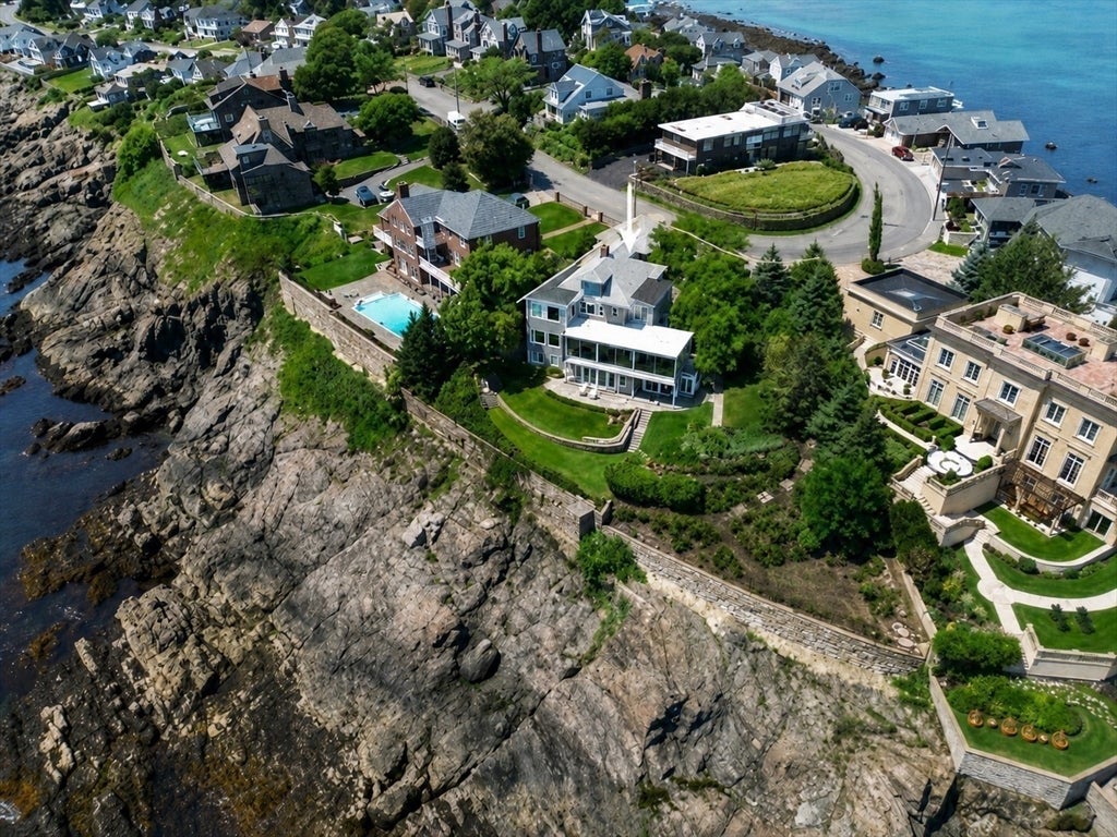 105 Little Nahant Rd