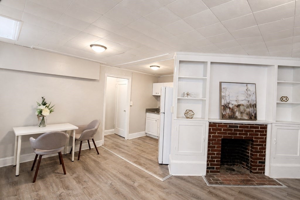 16 Chauncy St B