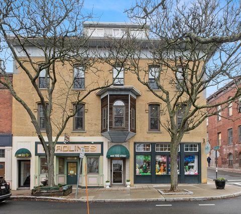 100-102 Main St Gloucester MA 01930