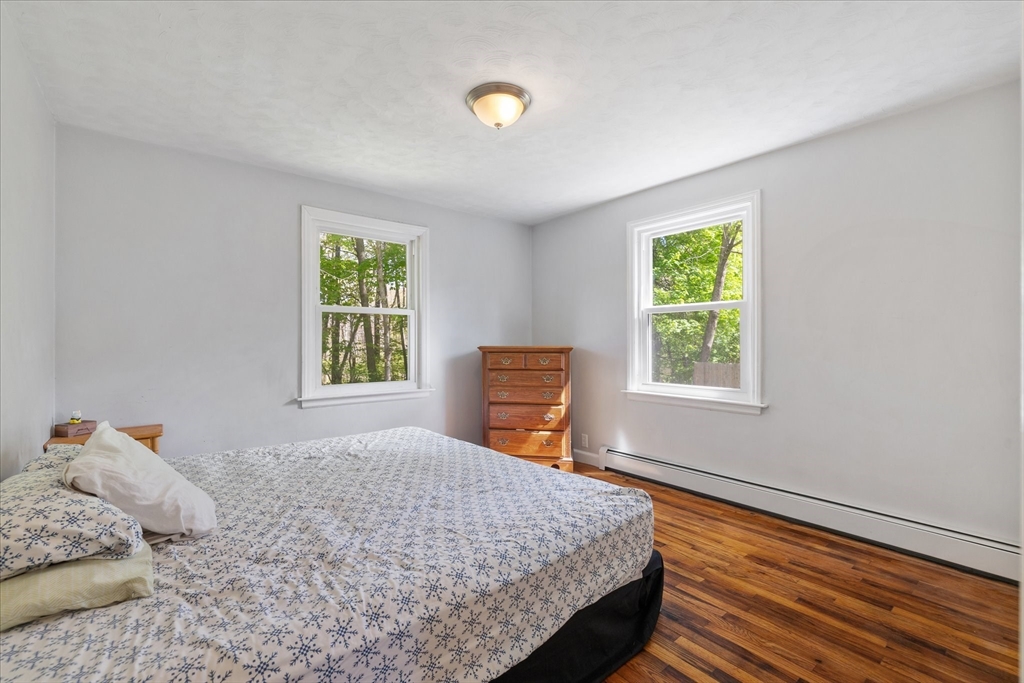 376 Pleasant St, Paxton, MA Photo #16