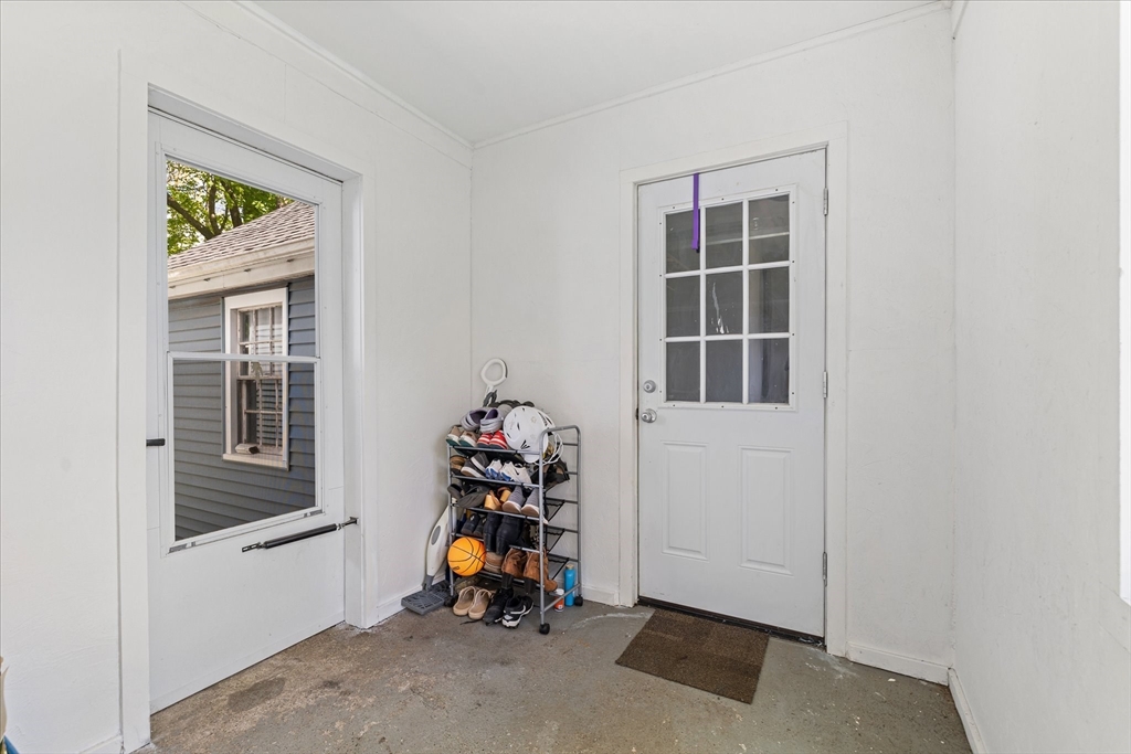 376 Pleasant St, Paxton, MA Photo #24