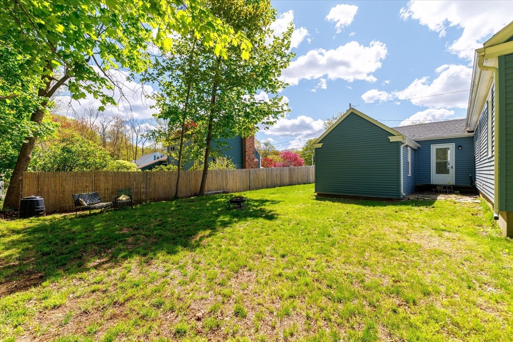 376 Pleasant St, Paxton, MA Photo #32