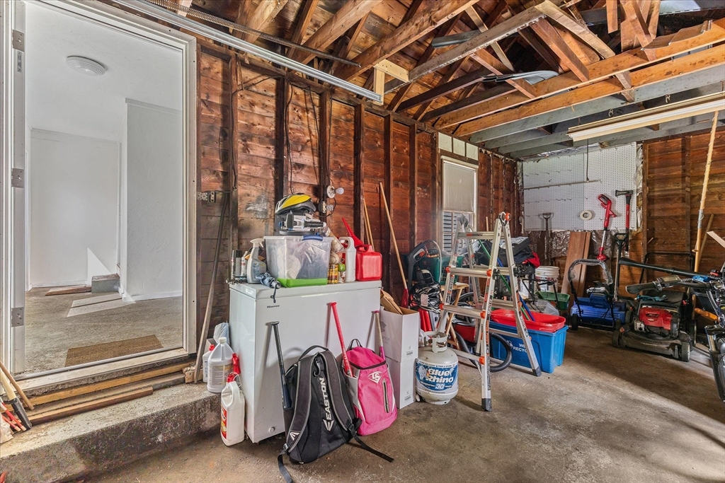 376 Pleasant St, Paxton, MA Photo #26