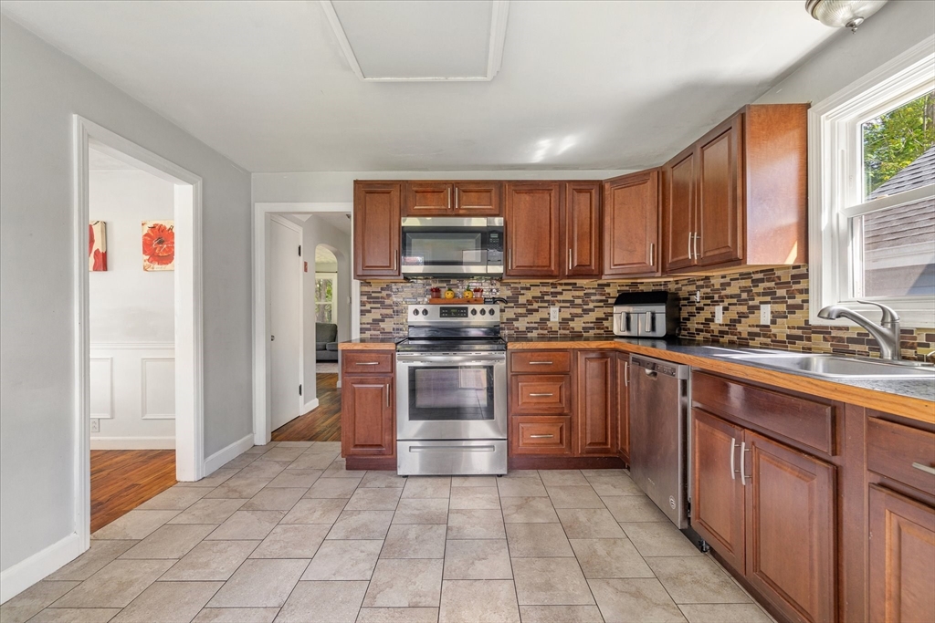 376 Pleasant St, Paxton, MA Photo #6