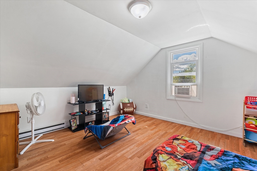 376 Pleasant St, Paxton, MA Photo #21