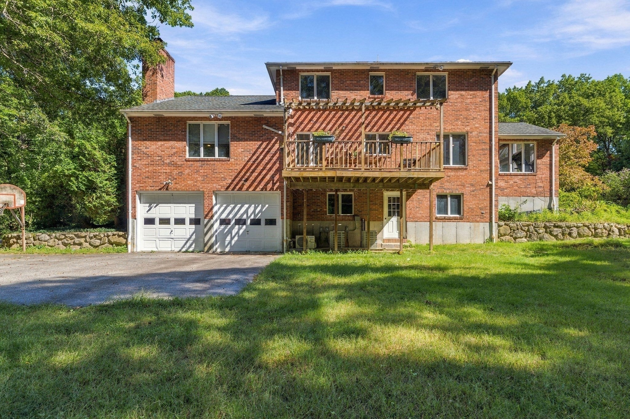 20 Lincoln DR, North Smithfield, RI Photo #5