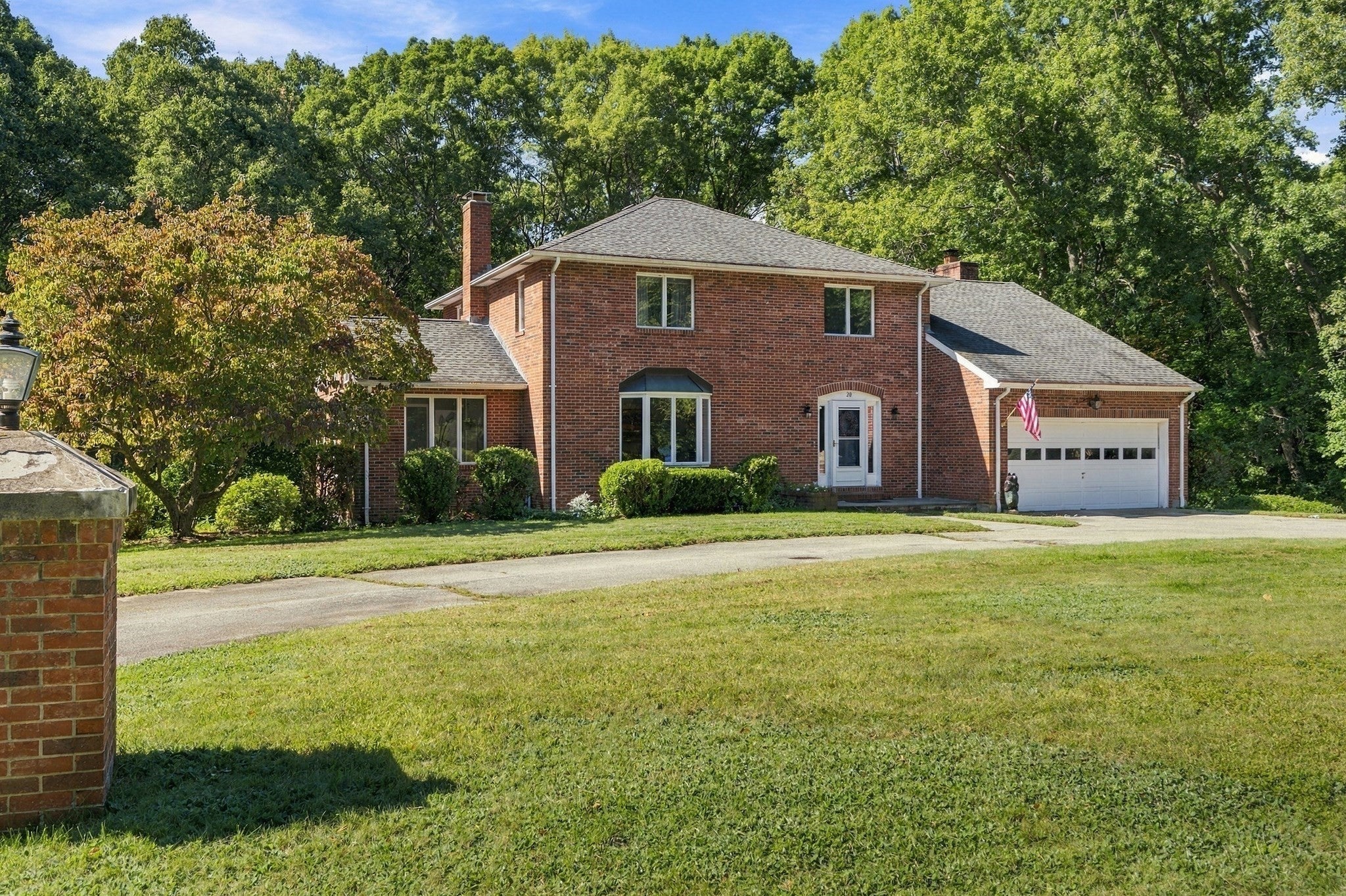 20 Lincoln DR, North Smithfield, RI Photo #3