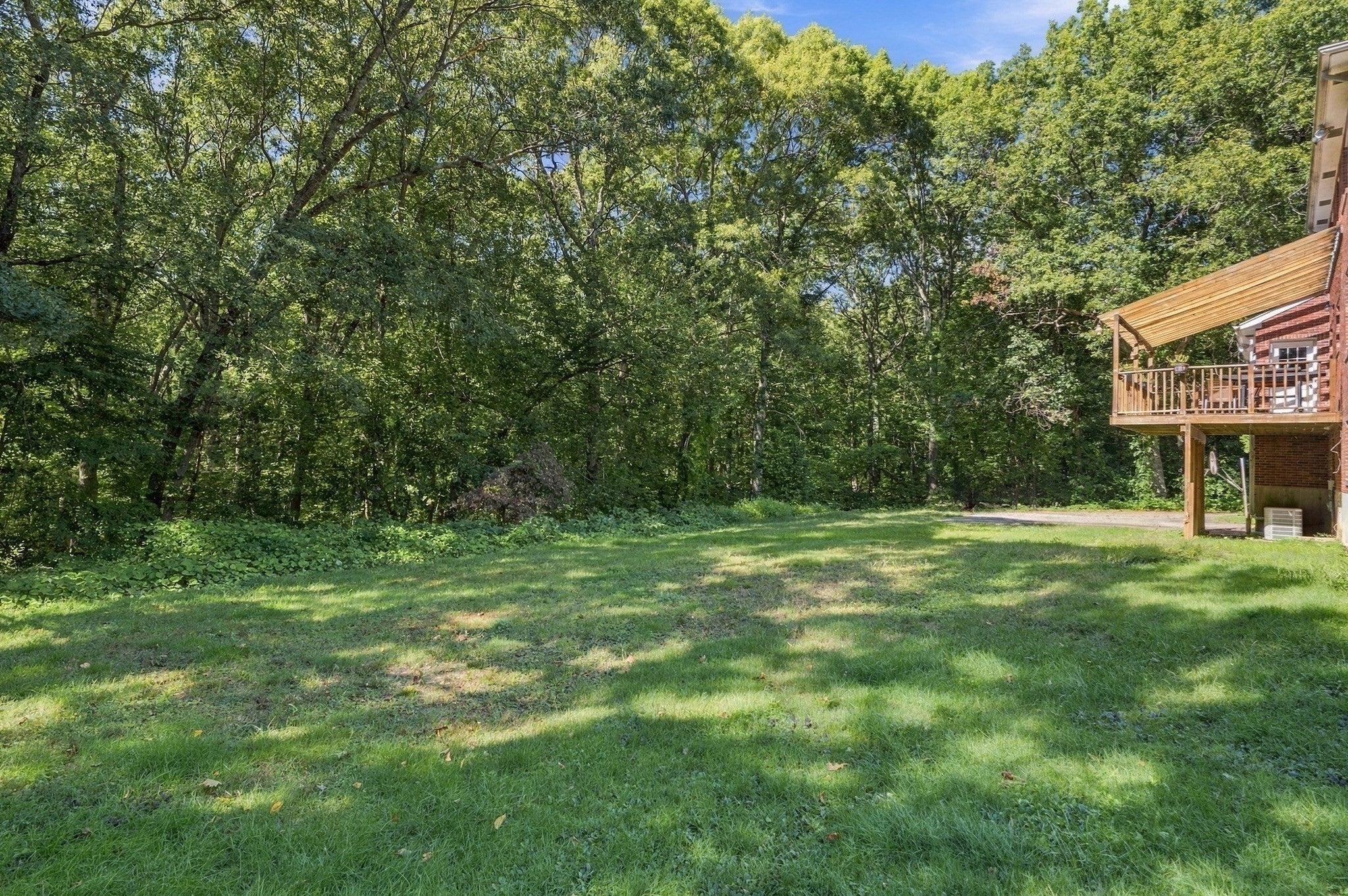 20 Lincoln DR, North Smithfield, RI Photo #7
